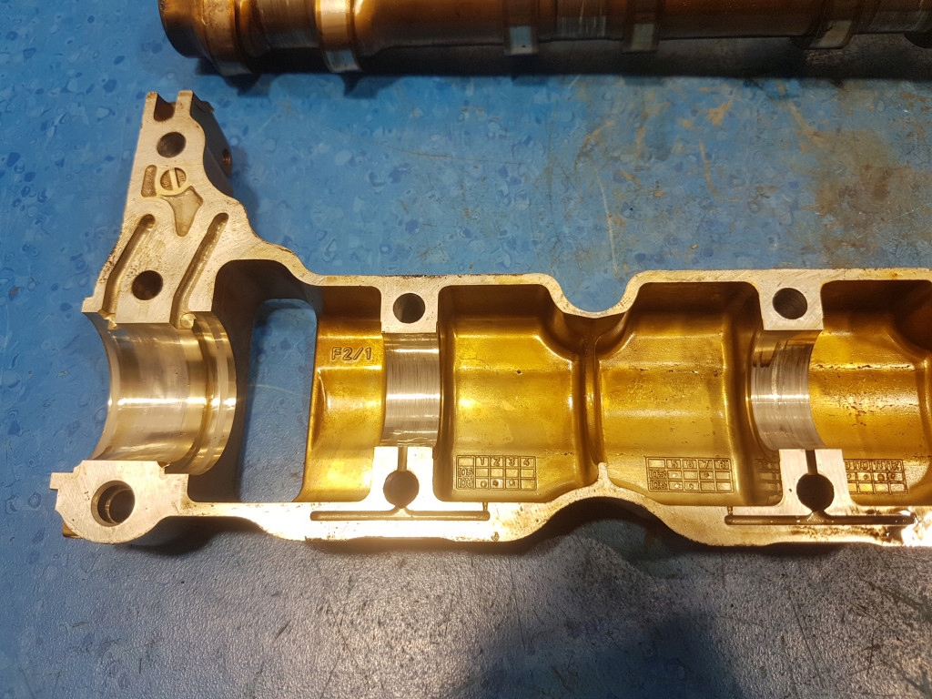 фото №9, Bmw 6 e63 3.0 638i n52b30a головка двигателя 7535319