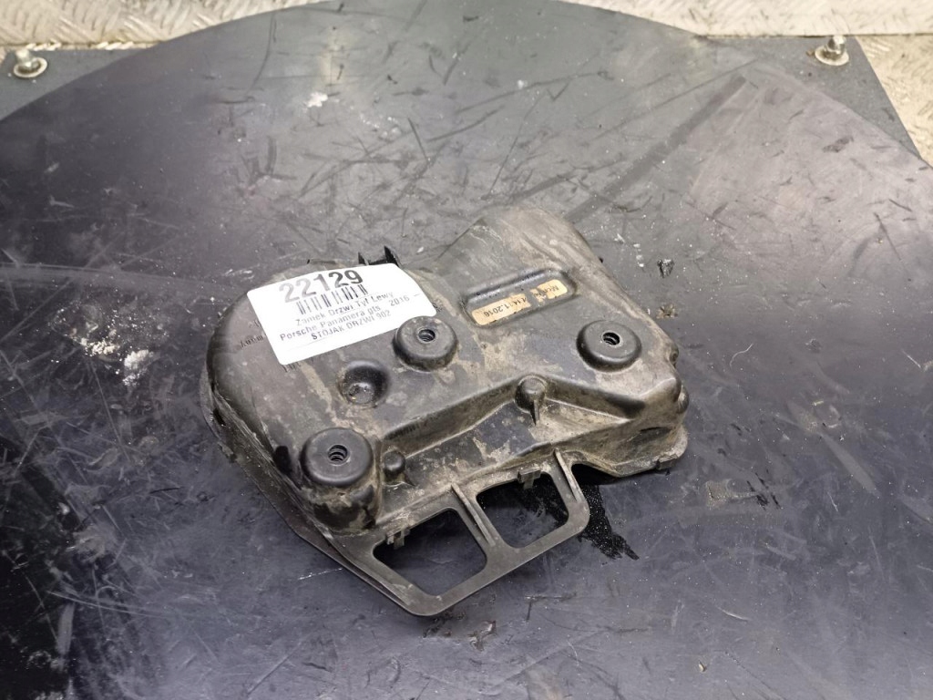 фото №1, Доводчик двері задній лівий porsche panamera 971 971837101