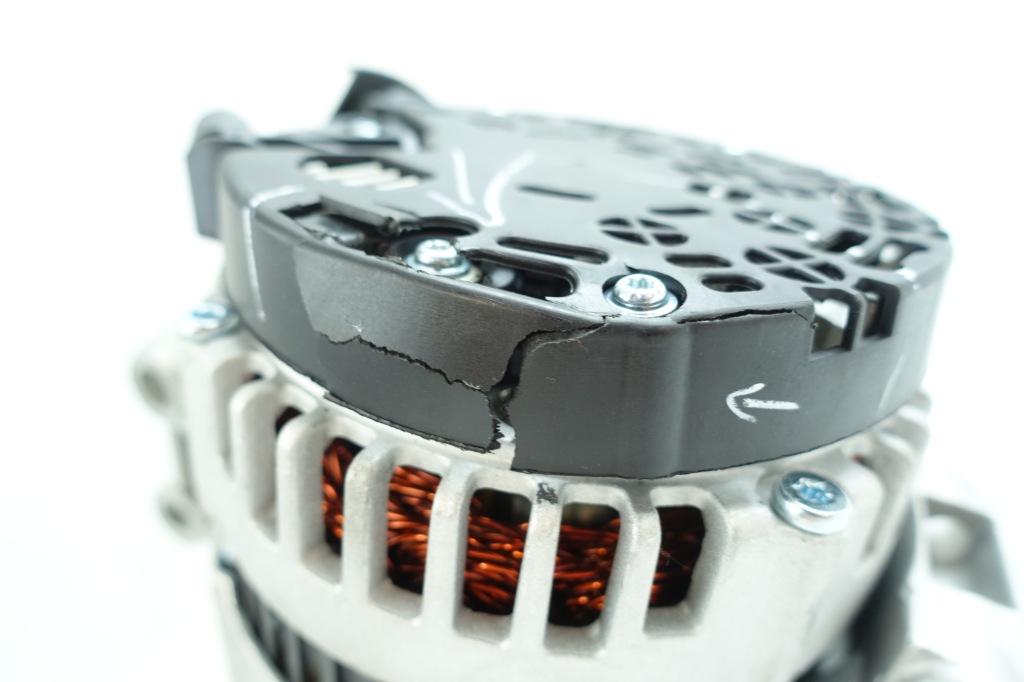 Купить Генератор bmw e60 e61 e81 e90 e88 e87 12317542351 12317550469 12317582699