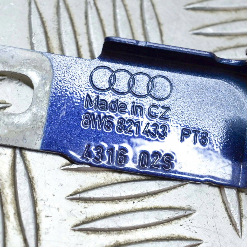 фото №6, Audi a5 2017 перед сторона левая кронштейн / кронштейн крыла передний