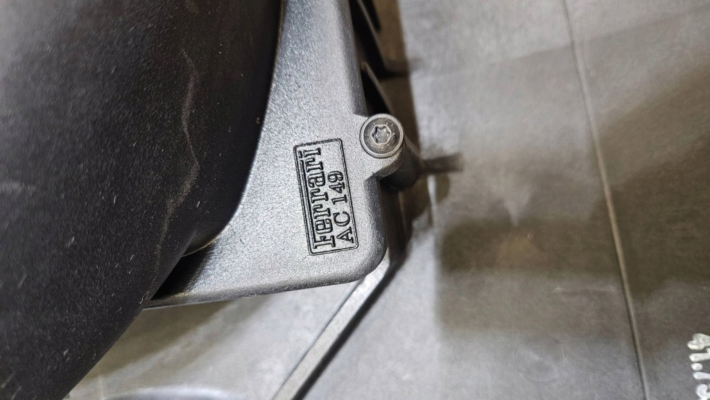 фото №3, Корпус фильтр воздуховод воздуха ferrari california f149