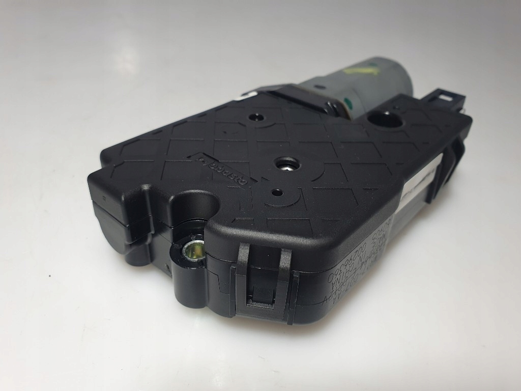 фото №9, Audi a4 b9 2017r avant моторчик люк 1735684e панорама super состояние