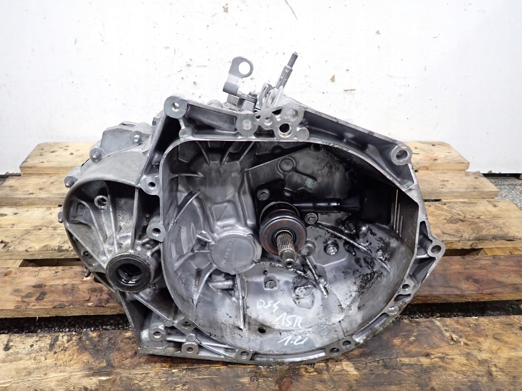 фото №1, Коробка передач передач citroen ds4 1.2 thp 130km 15r fv
