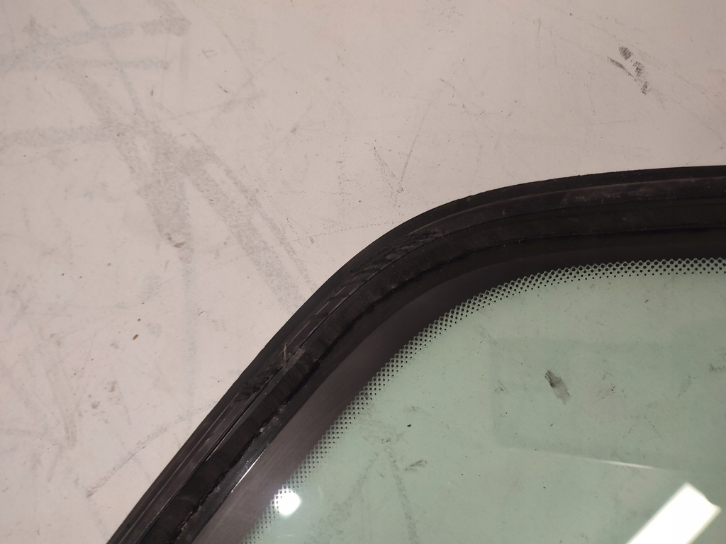 фото №13, Renault laguna iii скло кузовна правий задня kombi 10r