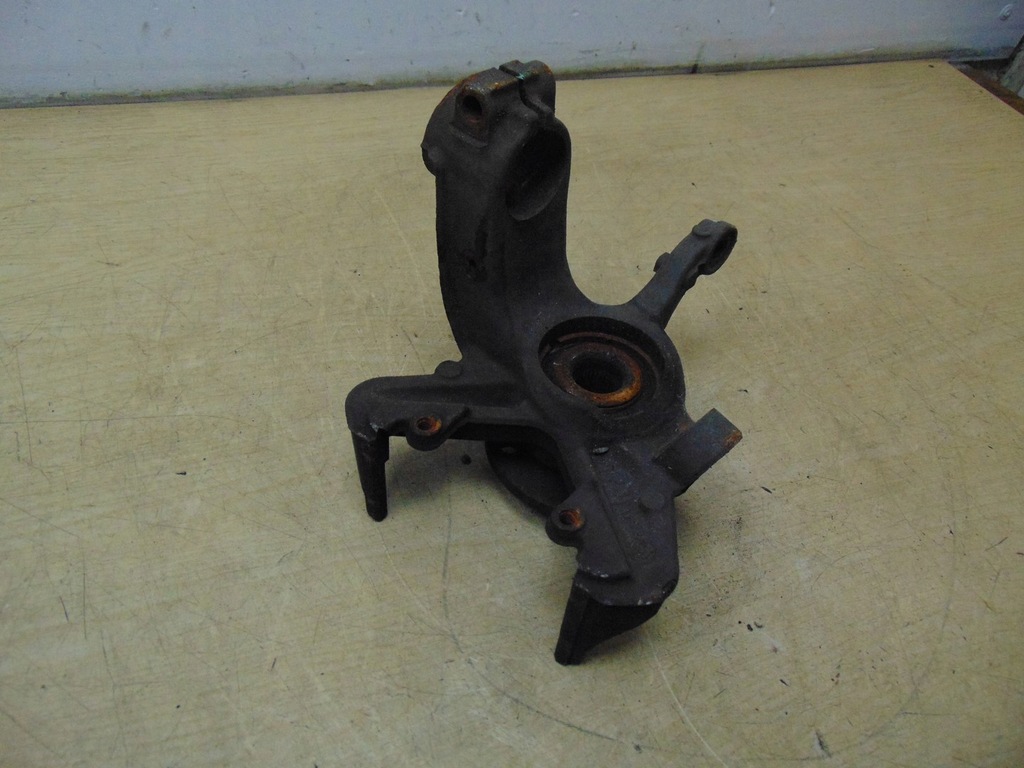 фото №8, Поворотный кулак ступица левая перед audi a1 8x 6q0256ac