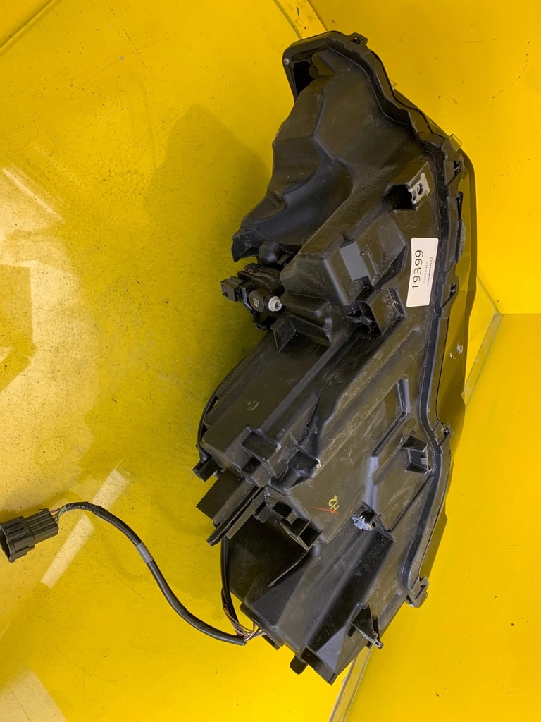 фото №3, Nissan x-trail rogue 2021- лампа права led