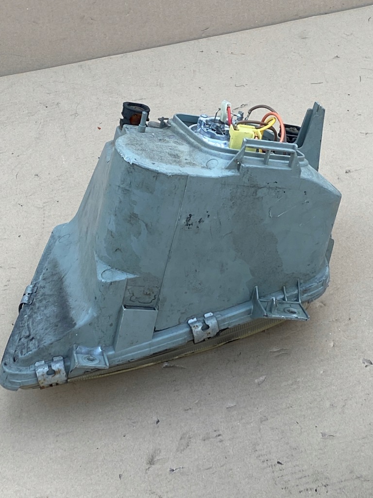 фото №4, Фара правый перед mercedes vito 1 w638