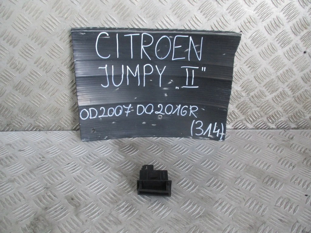 фото №6, Бардачок панели приборной панели 1400360377 citroen jumpy 2.0 hdi 07-16 r.