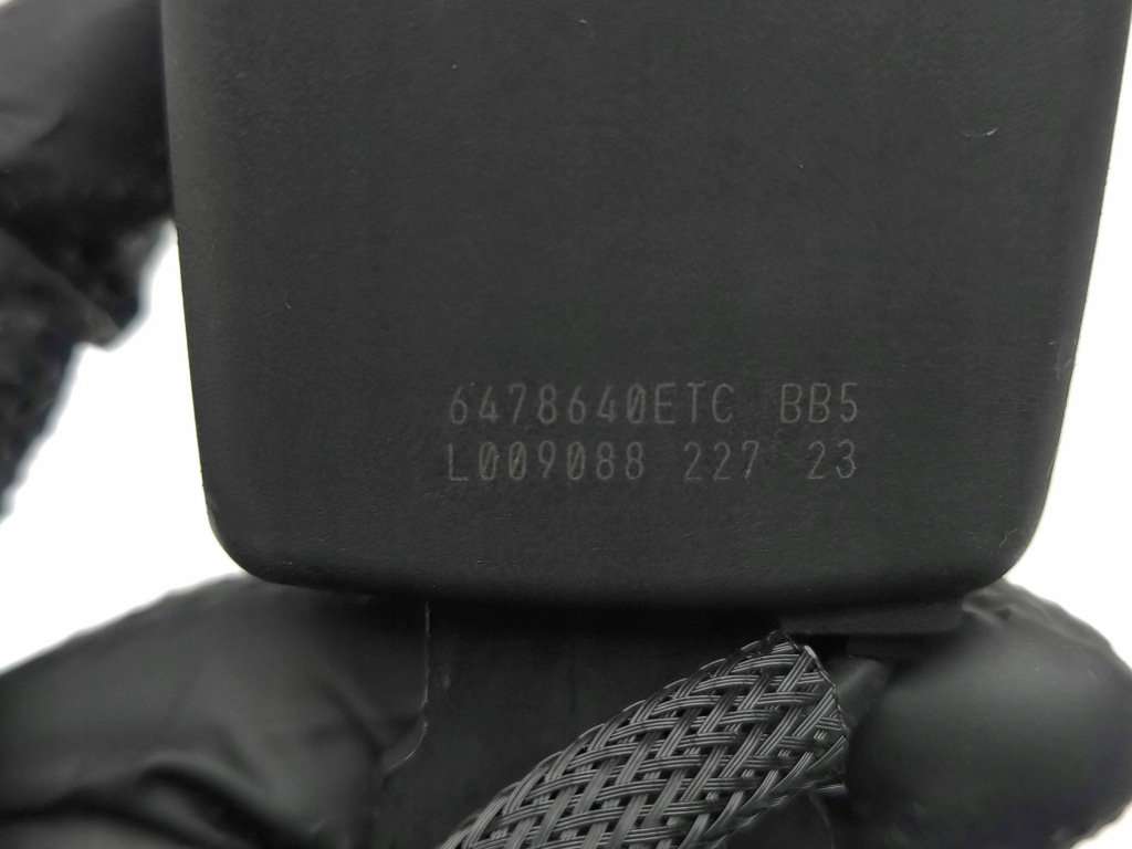 фото №8, Opel astra l пряжка поперечина заднего 2023 6478640etc