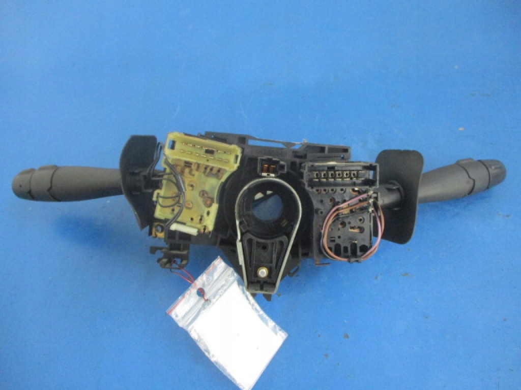 фото №7, Renault clio ii перемикач комбінований перемикачі 7700432860