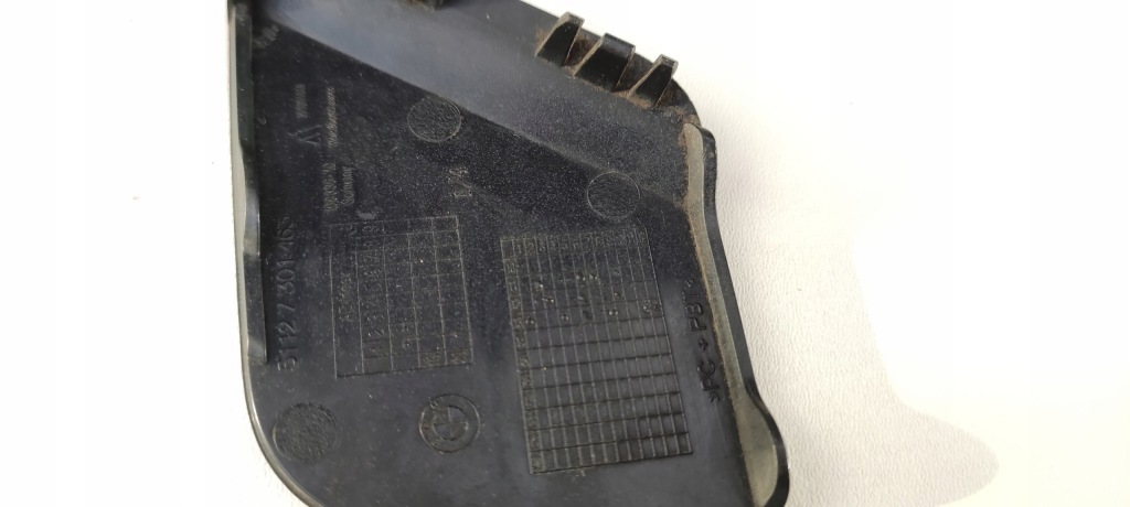 Bmw 1 f20 f21 заглушка фаркоп бампера задний  задняя Недорого