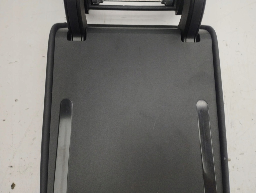 фото №8, Volkswagen arteon 2019 підлокітник тунель середнього