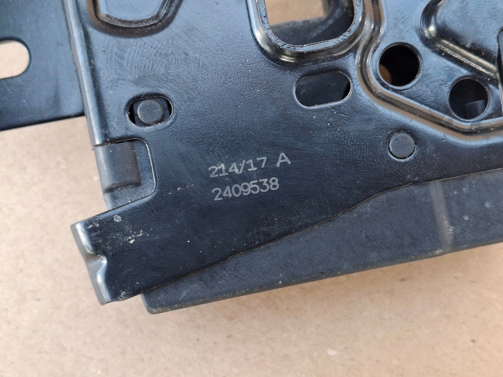 фото №4, Scania r s p g ngs замок капот решётка левый оригинал 2429538