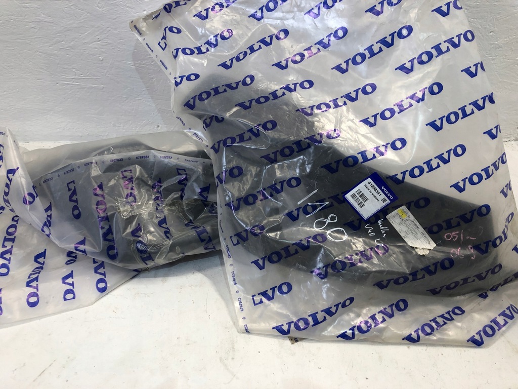 фото №15, Volvo v40 xc40 решётка бампера левый перед