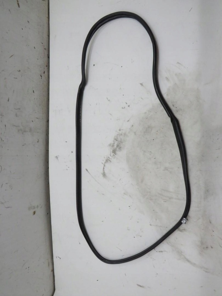 фото №1, Прокладка дверь правый перед auris ii