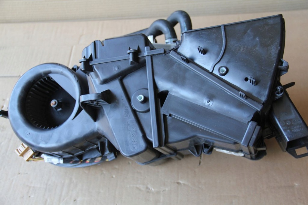 фото №8, Отопитель обдув задняя vw atlas 3qf820003g 3qf820003e