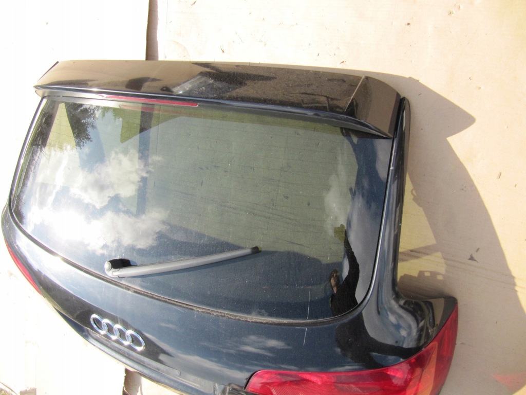 Audi q7 07r крышка багажника задняя задняя czarna без оснащения с Разборки