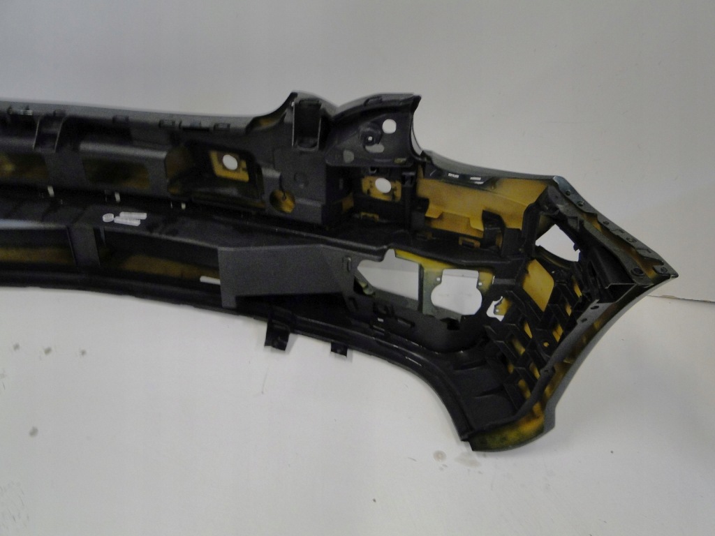 Купить Mercedes r klasa 251 w251 бампер передний amg sprysk pts