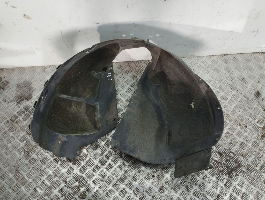 фото №1, Opel astra j 2011 права сторона підкрилок передні