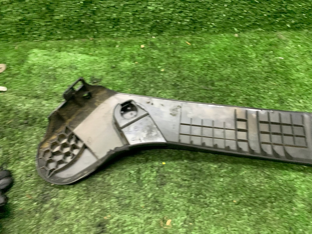 фото №6, Mercedes w211 a2119180230 права захист сидіння najładka пластик