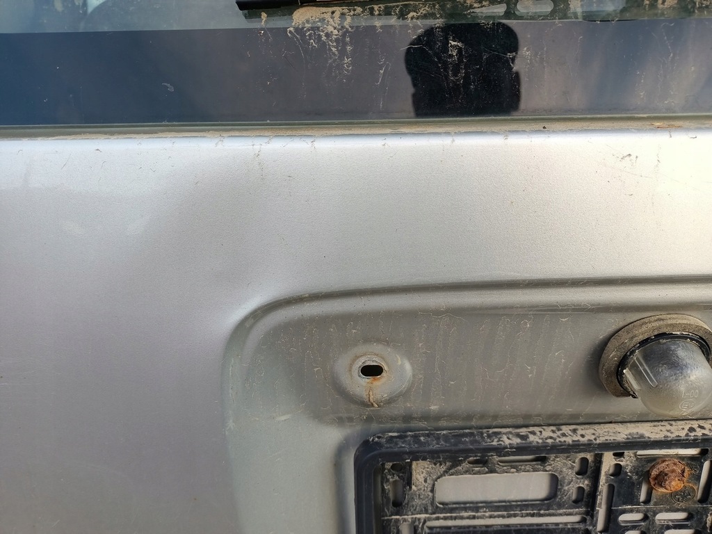 фото №5, Крышка багажника багажника suzuki ignis z2s 00-03