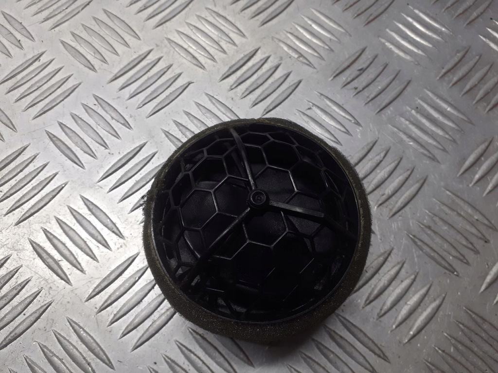 фото №1, Решётка обдув левая mitsubishi colt vi