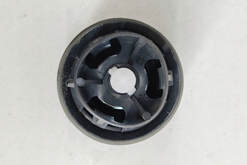 фото №7, Tesla model x бампер капот пружина 1047614-00-a електрика 385kw 2016