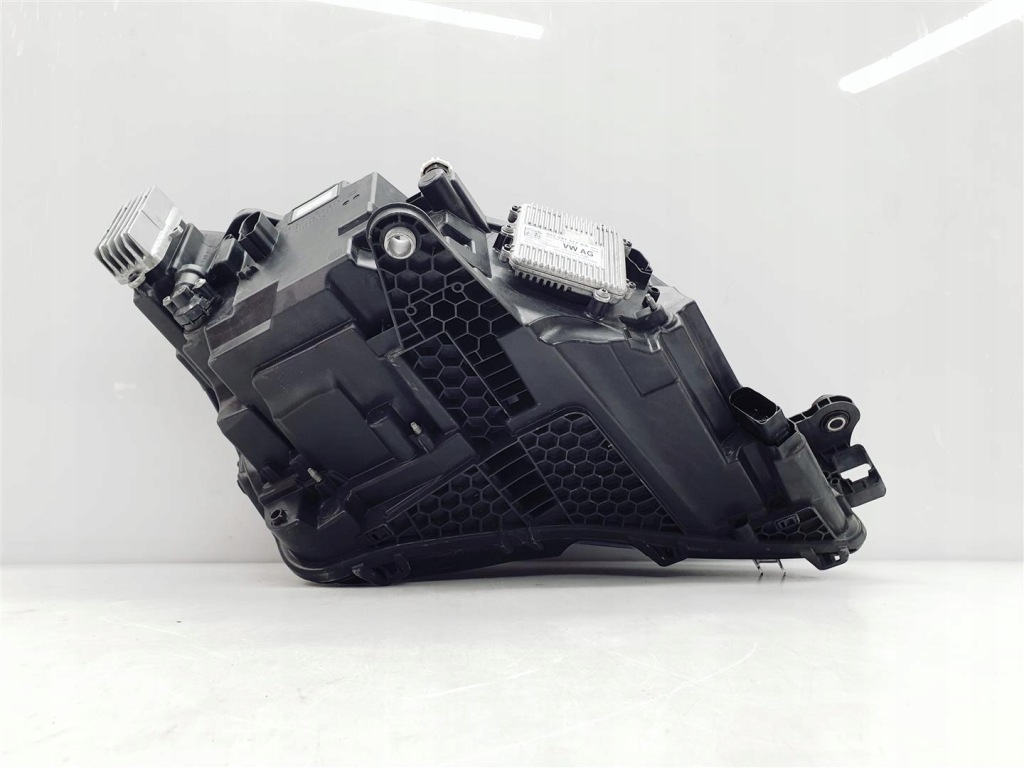 Купить Skoda superb 3 рестайлинг  20r+ левая фара перед full led crystal ory европа  !!!