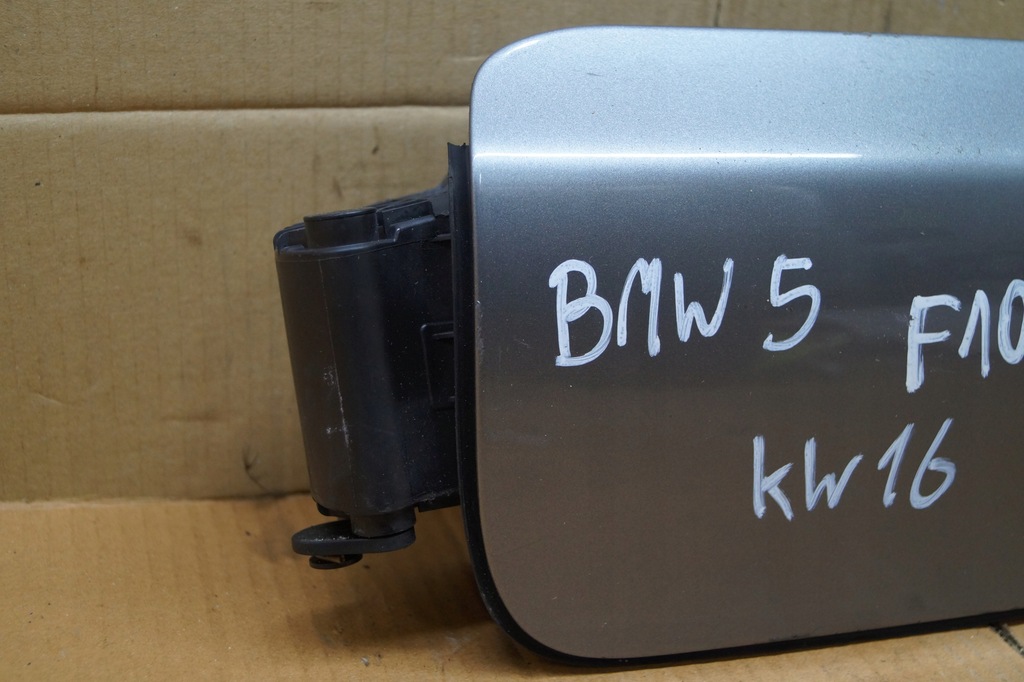 фото №6, Кришка заливної пального bmw 5 f10 7218336