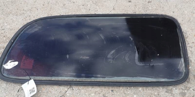 фото №1, Стекло правая перед mitsubishi l400