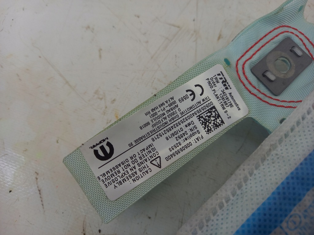 фото №4, Шторка безопасности левая правая alfa romeo stelvio 18r. оригинал