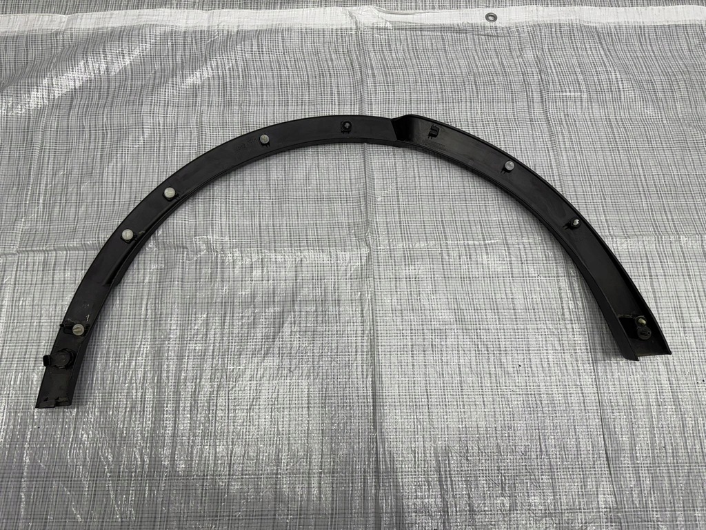 фото №5, Молдинг крыла задняя задняя pdc jaguar e-pace