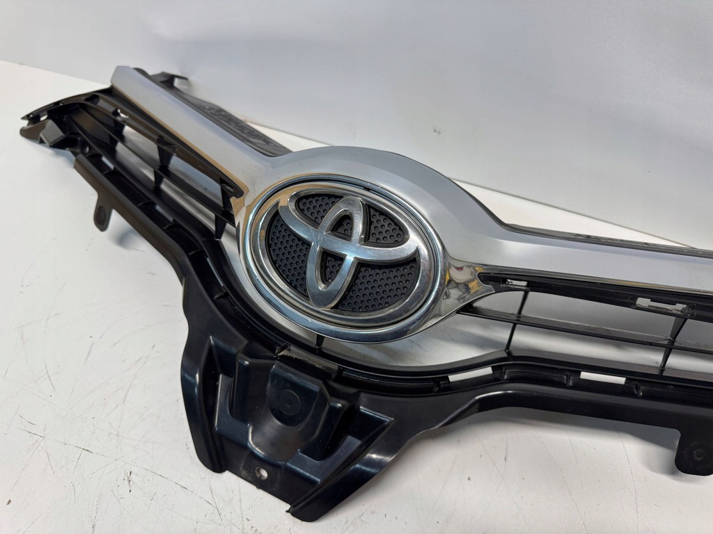 фото №5, Toyota auris ii lift 15-18 решётка радиатора решётка радиатора хром эмблема 53100-02880