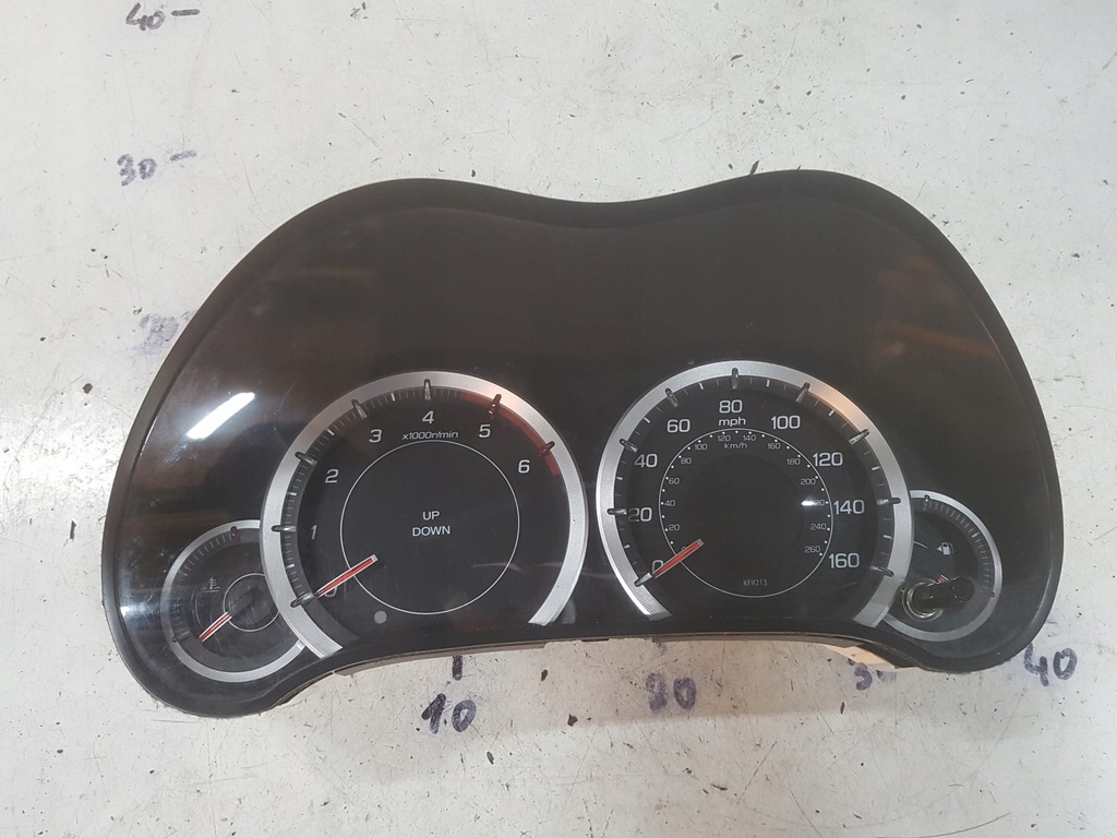 фото №1, Honda accord 8 viii 2.2 i-dtec счетчик