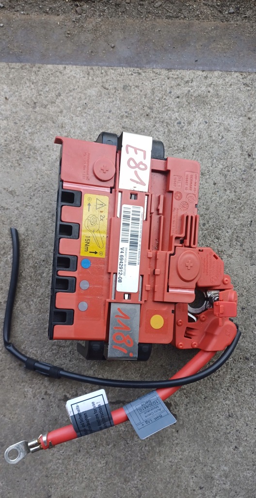 фото №1, Bmw e87 e81 lift клемма кабель plus + распределитель