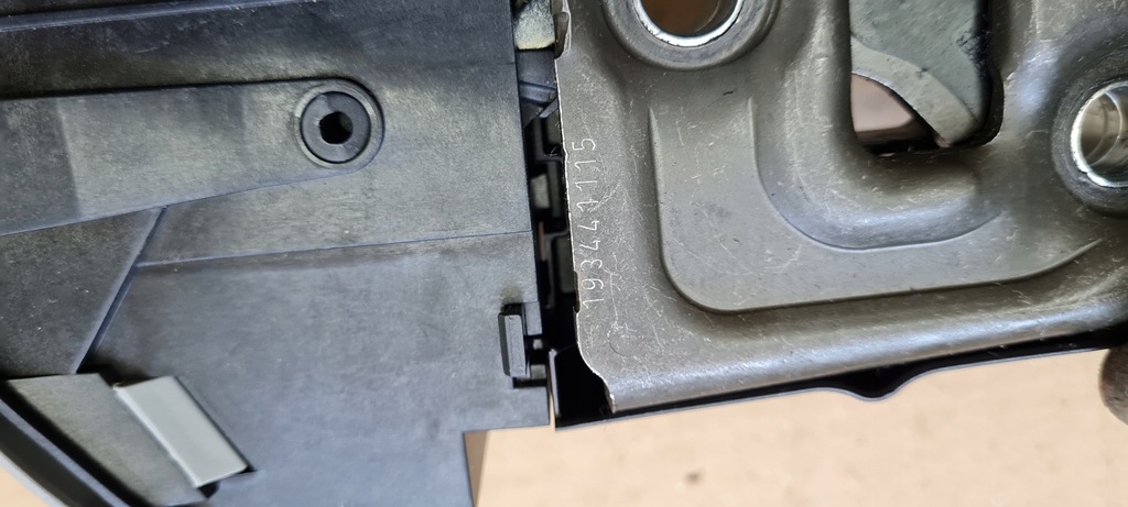 фото №12, A7 4g замок защёлка сиденье спинка левый задняя a6 c7 4g