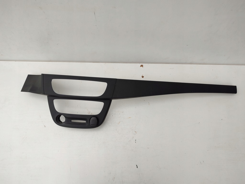 фото №1, Рамка радио renault megane iii lift europa 110 tys