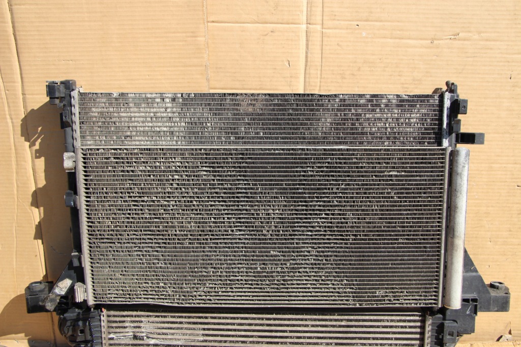 фото №1, Радиатор oryg renault master iii movano b nv400 921007845r