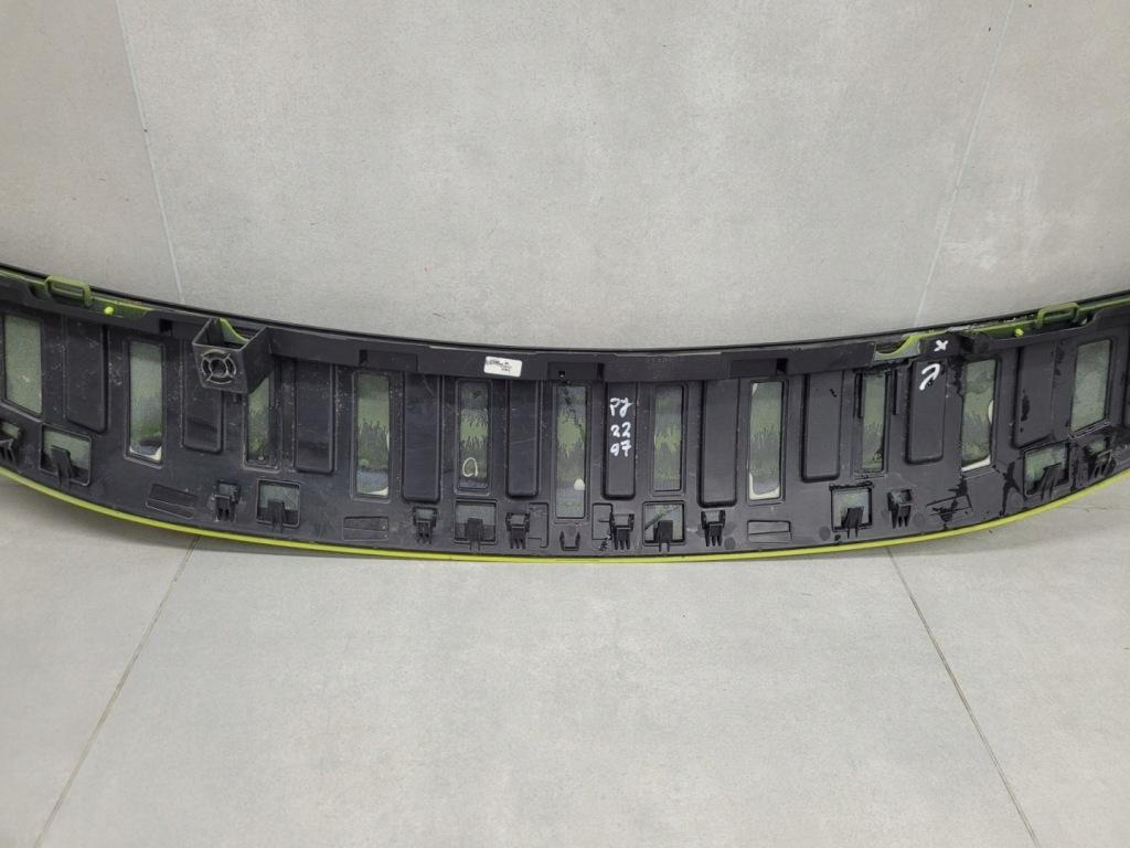 Накладка спойлер спойлер козирок молдинг бампера перед smart #1 # 1 one 22- Ціна