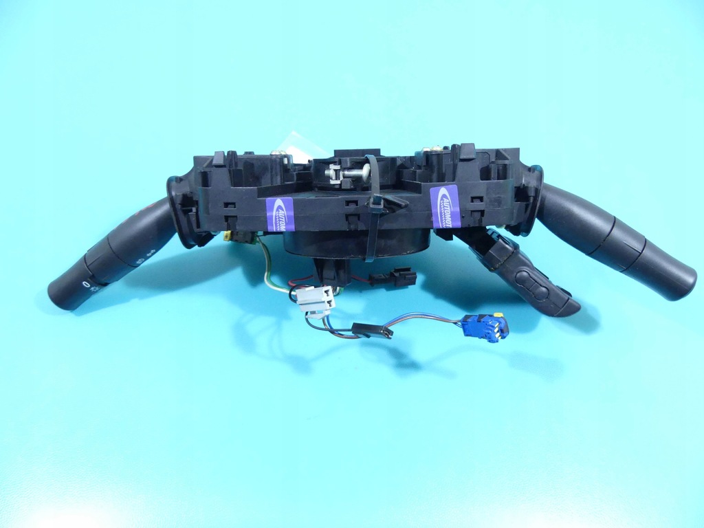 фото №3, Переключатель комбинированный renault megane ii 8200216462