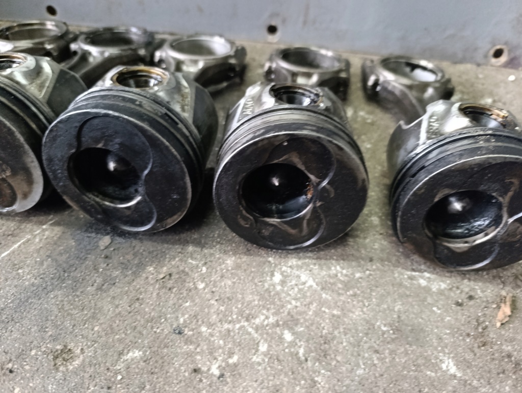 фото №8, Vw t5 2.5 tdi поршень шатун двигуна