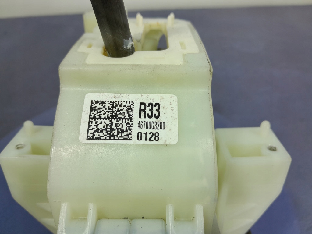 фото №7, Hyundai i30 iii рычаг домкрат выборщик переключения передач автоматическая коробка передач 46700g3200