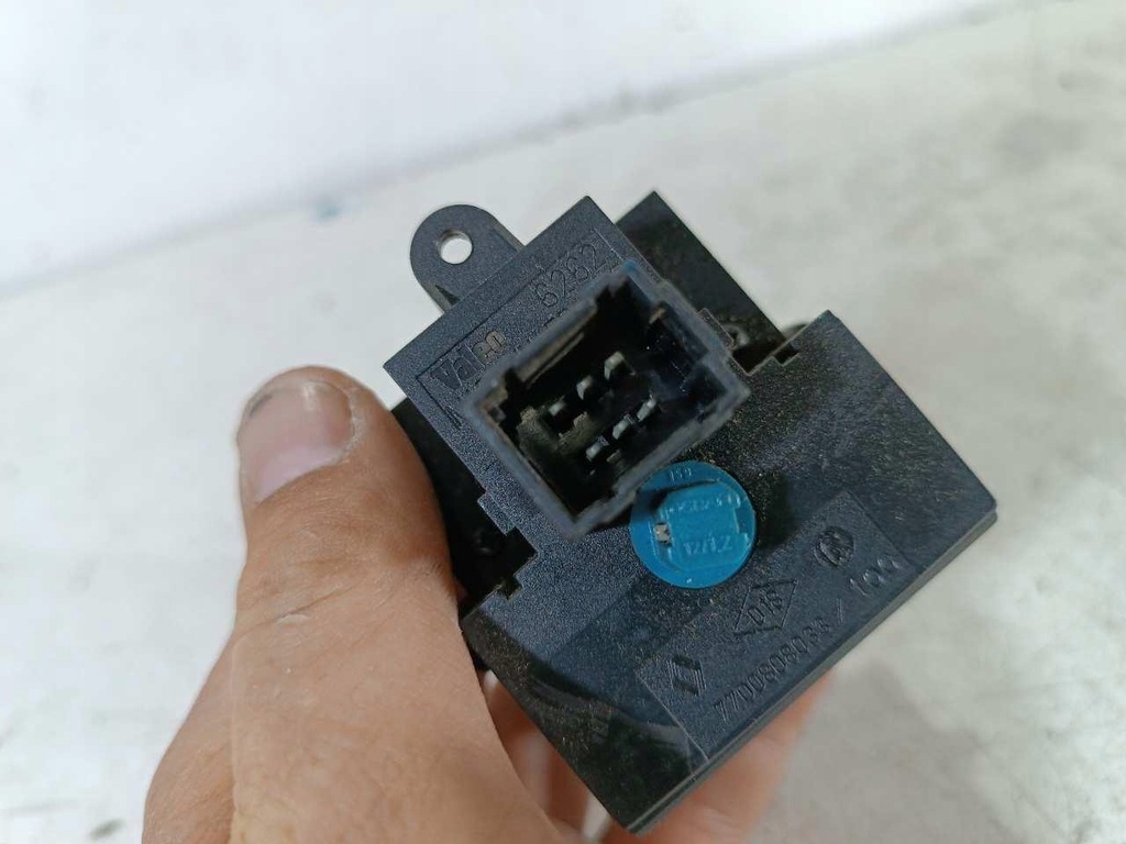 фото №5, Вимикач панель dis rep renault safrane 7700808033