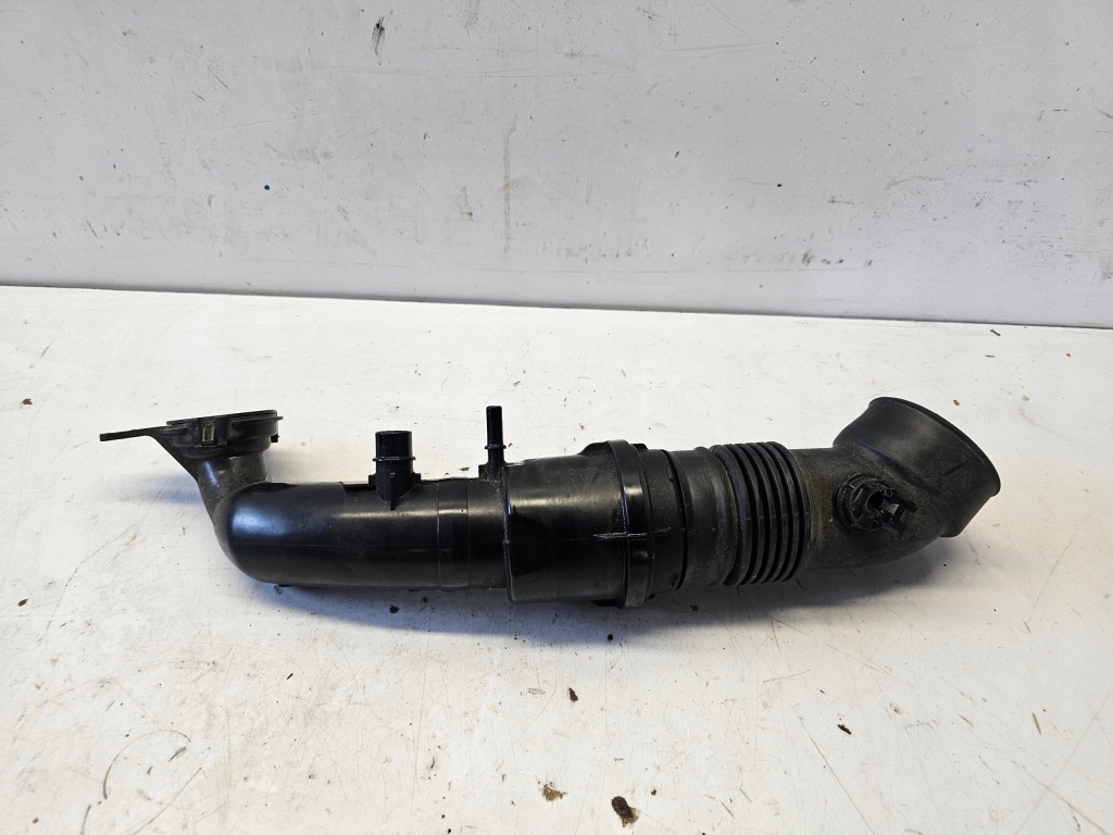 Купити Opel crossland x труба патрубок шланг повітря 9824569380 1.2 t 1.2 thp