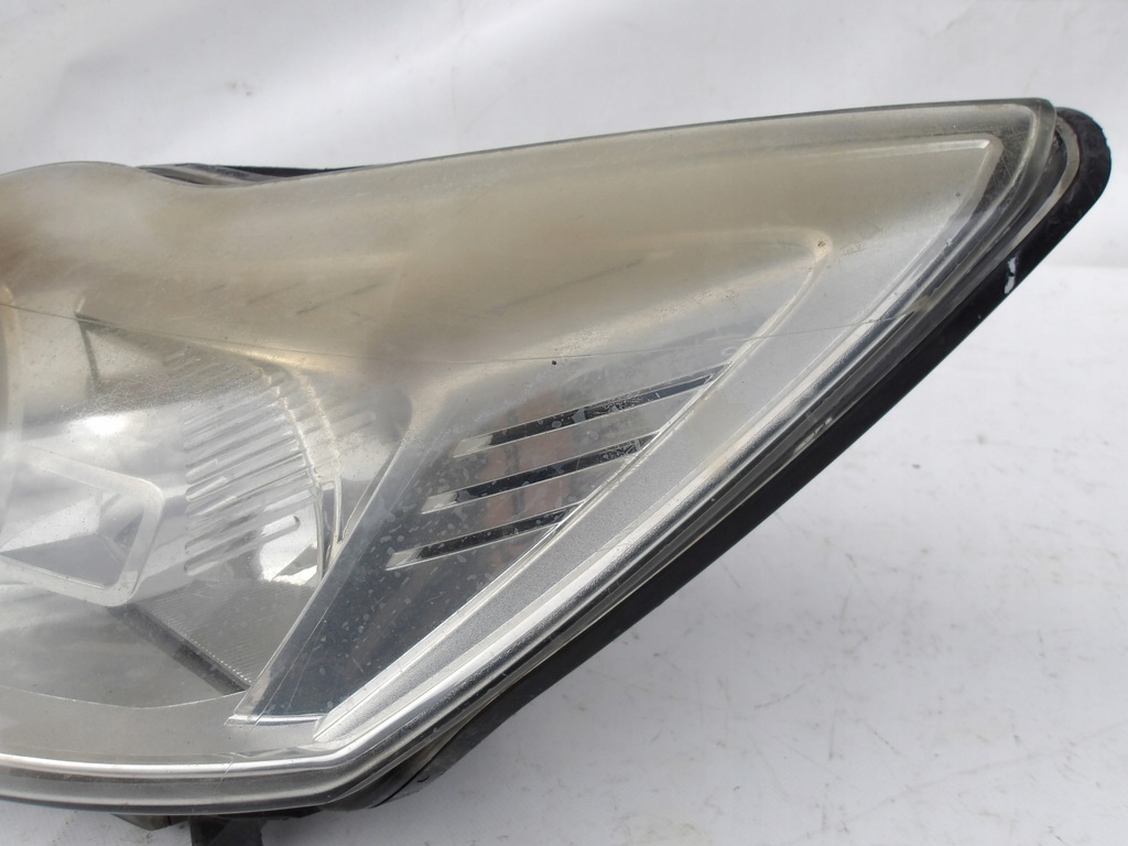 фото №11, Лампа левая правая focus mk2 lift europa