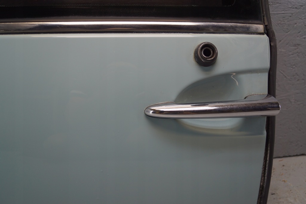 Дверь крыло левое  задняя mini cooper r55 b28/5 Доставка