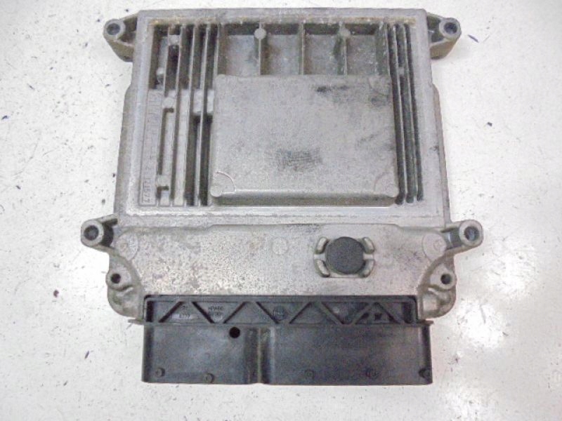 фото №1, Ceed бортовой компьютер 39119-2b040 1,6 0261s05832