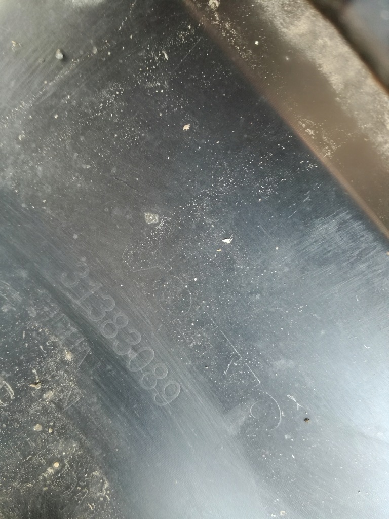 фото №12, Volvo v60 i lift 2013 - 2018 rok бампер задняя r-design pdc 619-16