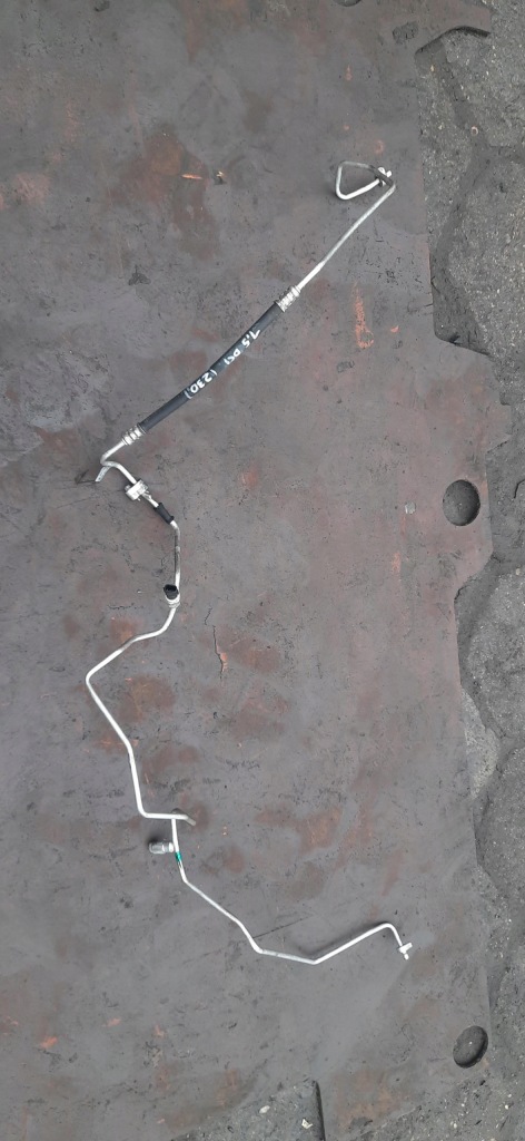 Купити Патрубок трубка кондиціонера 1.5 dci renault express ii 924409078r 924404927r