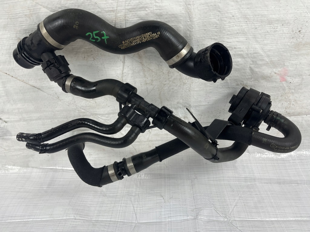 фото №1, Mercedes 213 w213 257 c257 труба wąż шланг wody a2135014501 a2538305500